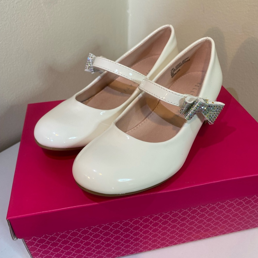 Girls dress shoes